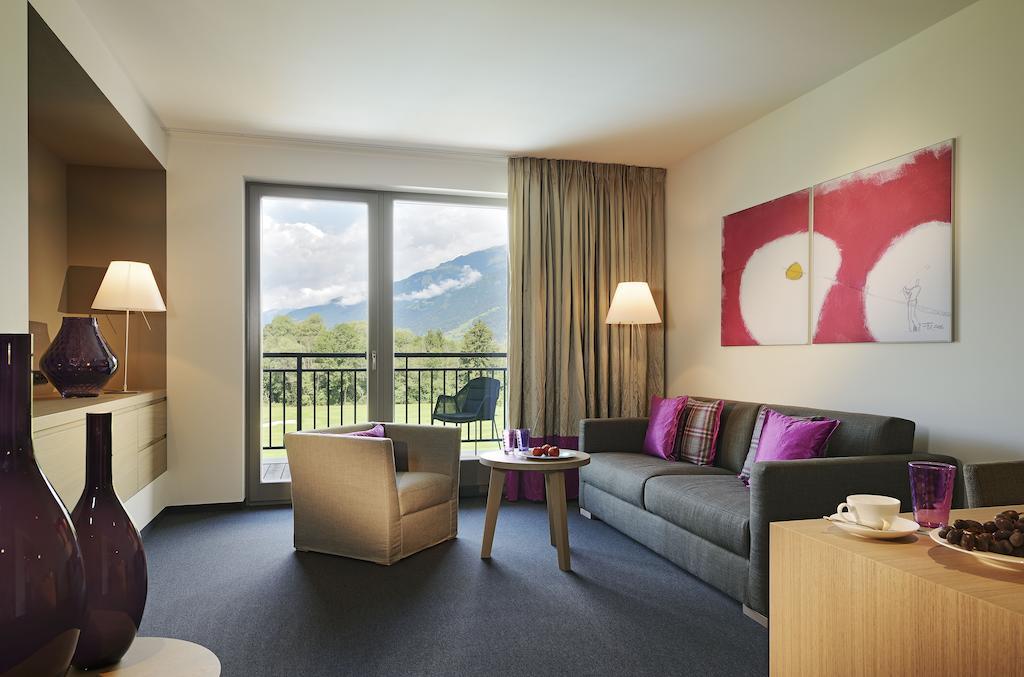 Dolomitengolf Suites Lavant Номер фото